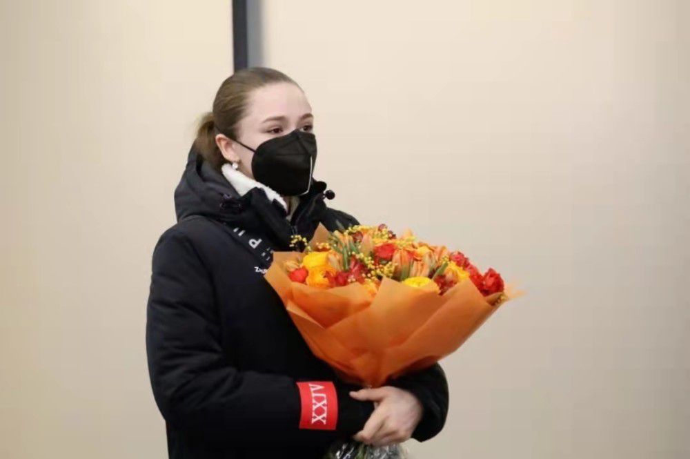 CCTV6 VIP影院 全部 电影 电视剧 影人 视频 图片 新闻 更新时间 所有 1小时内 今日内 1周内 1个月内 从资讯频道搜索 结果 194506 条 《花样年华》 时间缓慢成情怀 2010-11-22 梁朝伟扮演的周慕云,以一个渴望爱却不敢言表,在举手投足间充满令人遐想的暧昧的角色呈现在我们的面前。