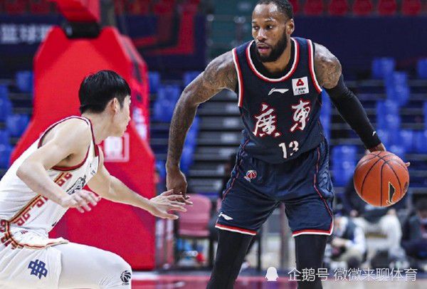 《史蒂夫·乔布斯》首曝预告 法鲨、温丝莱特亮相 2015-05-18 一波三折的乔布斯传记电影《史蒂夫·乔布斯》揭开神秘面纱，首度曝光预告片。